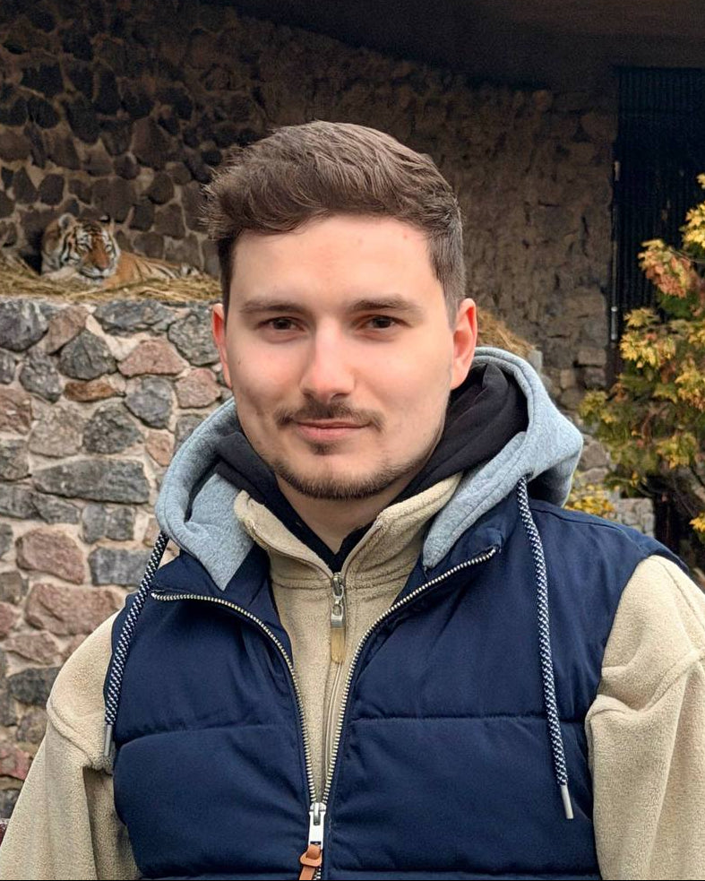 Silas Mercer-Code Structure Developer